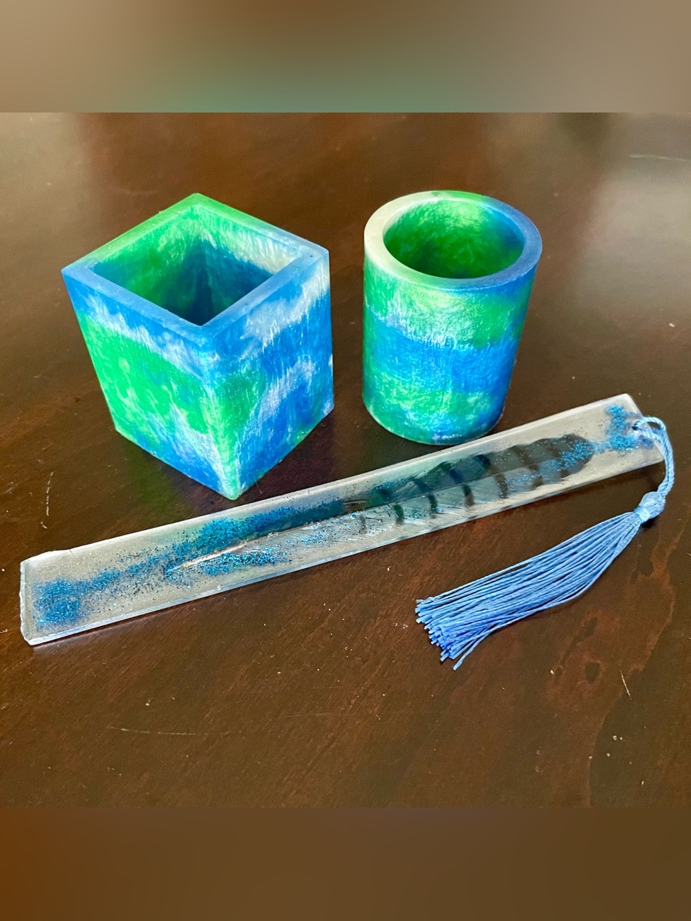 Blue & Green Resin Desk Set - Pen Cup + Square Holder + Bookmark